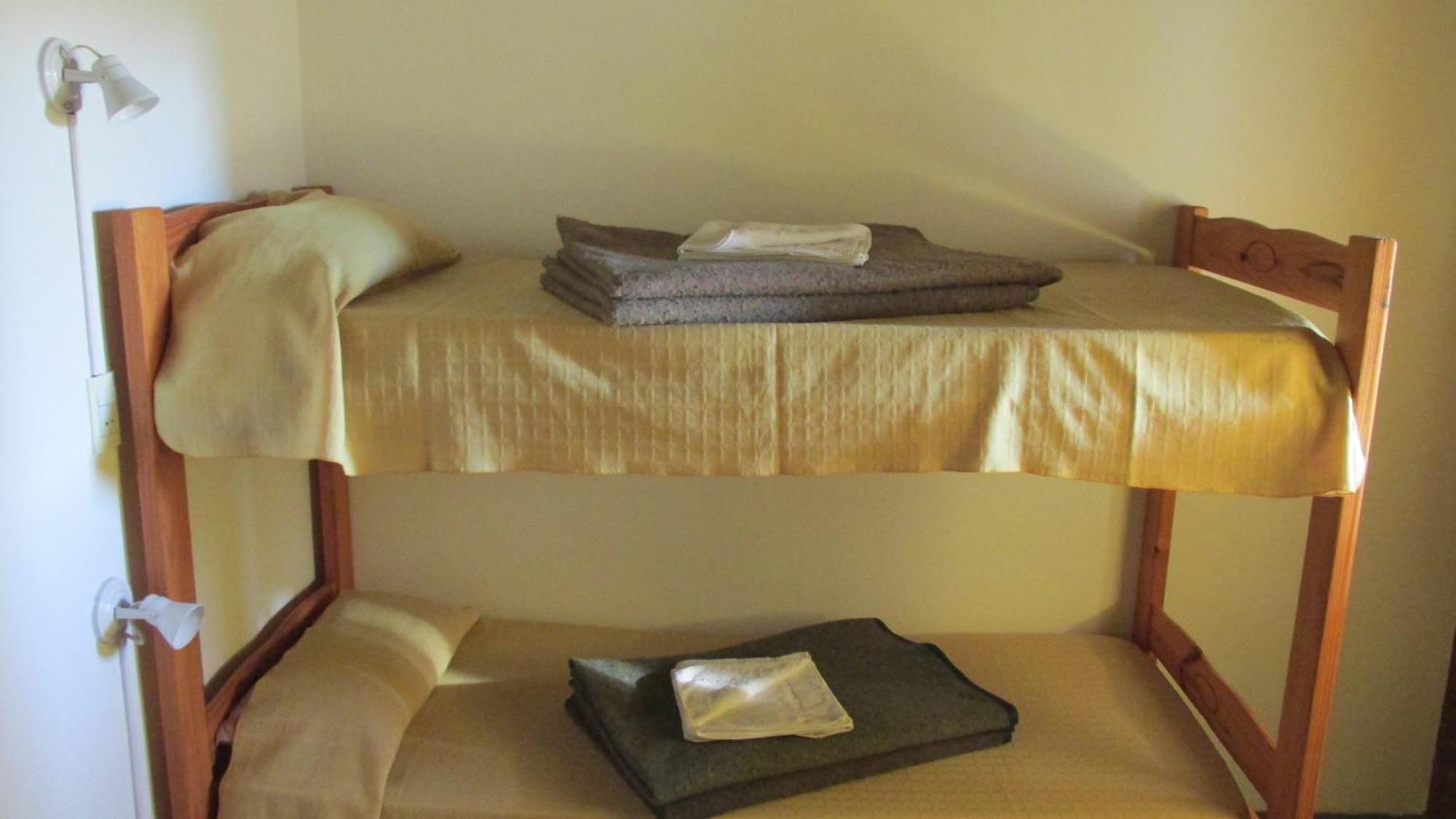 Hostel Aves Del Lago El Calafate Ngoại thất bức ảnh